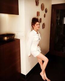 IN PICS: जानिए किस के प्यार में इतनी खूबसूरत लगने लगी हैं अकिंता लोखंडे 