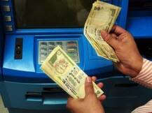 एटीएम से निकाला पैसा हाथ नहीं आया और बैंक खाते से कट गया तो क्या करें