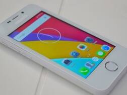 ये हैं इस साल लॉन्च हुए 99 रुपये से लेकर 888 रुपये तक के स्मार्टफोन