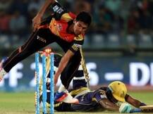 IPL: फ्लॉप शो के बाद सहवाग ने उड़ाया KKR के स्टार्स का मज़ाक