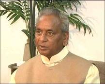 यूपी: बाबरी विध्वंस मामले में CBI की विशेष अदालत में पेश हुये कल्याण सिंह, उमा भारती समेत कई नेताओं के दर्ज हो चुके हैं बयान