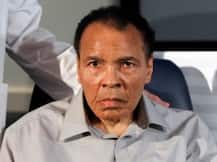 मुक्केबाज मोहम्मद अली अस्पताल में भर्ती