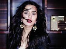 श्रद्धा कपूर ने खोला अपनी ग्लोइंग स्किन का राज!