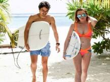 हॉलीडे इन्जॉय कर रही हैं लिंडसे लोहान, दिखाई बिकिनी बॉडी