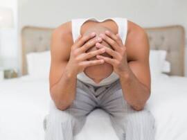 Suicidal Tendencies Increasing Among Youth ऐसे लड़कों को ज्यादा होती है दिल की समस्या!