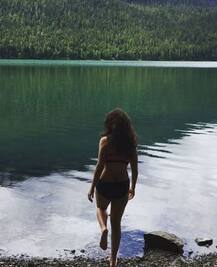 'एयर लिफ्ट' की एक्ट्रेस का दिखा बिकिनी अवतार!