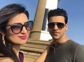 Wedding Bells Take A Look At Divyanka Tripathi And Vivek Dahiyas Wedding Card 'दिवेक' का शादी का कार्ड देखा आपने!
