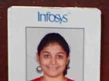 चेन्नई : रेलवे स्टेशन पर इंफोसिस कर्मी का कत्ल, दो घंटे प्लेटफार्म पर पड़ा रहा युवती का शव