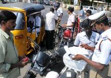 IN PIC: ट्रैफिक कॉन्स्टेबल नहीं काट सकता आपका चालान!