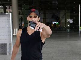 Photos Pulkit Samrat Gets Violent With The Media As He Returns To Mumbai With Yami Gautam In Pics: पुलकित ने फोटोग्राफर्स के साथ की 'बदतमीजी'