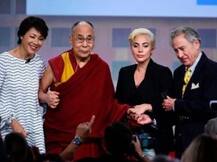 लेडी गागा ने की दलाई लामा से खास मुलाकात