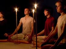 एकाग्रता अभ्यास के लिए करें त्राटक योग