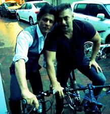 IN PICS: कुछ इस अंदाज में नजर आए बॉलीवुड के ये खान सितारे!