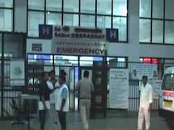 दिल्ली: आंबेडकर हॉस्पिटल में मरीज की मौत के बाद परिजनों का हंगामा, जान बचाकर भागे डॉक्टर