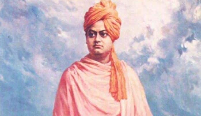 यदि तुम स्वयं ही नेता के रूप में खडे हो जाओगे, तो तुम्हे सहायता देने के लिए कोई भी आगे न बढेगा. यदि सफल होना चाहते हो, तो पहले 'अहं' ही नाश कर डालो.