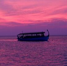 मालदीव में छुट्टियां मना रहीं मलाइका ने पोस्ट की हॉटेस्ट पिक्स!