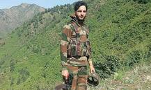 कश्मीर: बुरहान वानी के परिवार को चार लाख रुपये मुआवजे का आदेश