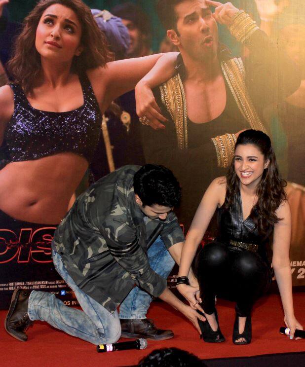 इस एक्शन फिल्म के ट्रेलर से साफ है कि फिल्म मार, धाड़ और रोमांच से भरपूर है.