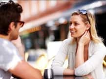 लड़कियों को लुभाना है तो करें बस ये एक काम!