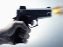 घर के बाहर पी शराब तो, पुलिसवाले ने मार दी गोली