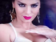 ‘लिपस्टिक लगा के’ कहर ढ़ाने आईँ सोनाली राउत, देखिए PICS