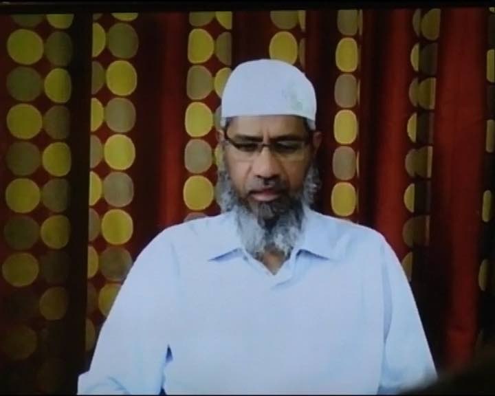 Ed Arrests Zakir Naik Aide In Pmla Case प्रचारक जाकिर नाईक को बड़ा झटका, 'करीबी' को कर लिया ED ने गिरफ्तार