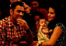 जानें धोनी की कौन सी तस्वीर हो रही है सोशल मीडिया पर वायरल!