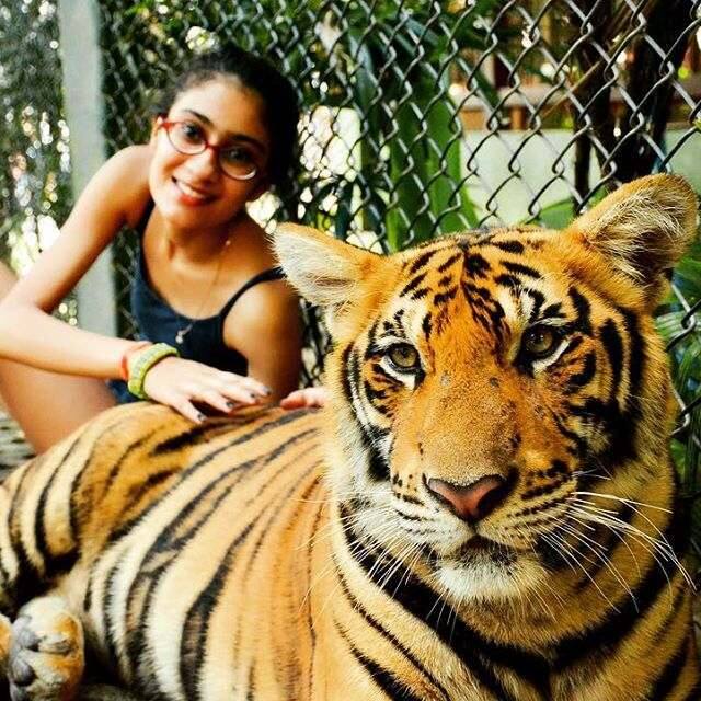 और ये सुष्मिता की बड़ी बेटी की तस्वीर है.