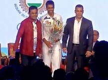 सलमान, रहमान ने रियो जाने वाले खिलाड़ियों को किया सम्मानित