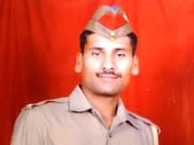 मुरादाबाद: संदिग्ध अवस्था में सड़क किनारे मिला सिपाही का शव, इलाके में सनसनी!