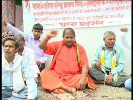 अजब पंचायत का गजब फैसला, अपहरणकर्ता से ही करा दी नाबालिग की शादी