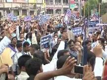 यूपी के नेता पेश कर रहे हैं, गालियों की 'राज' लीला !