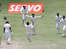 RECORD: सबसे तेज़ इस मकाम तक पहुंचने वाले भारतीय गेंदबाज़ बने शमी