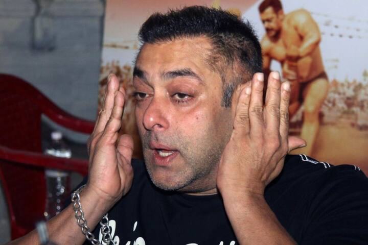 आपको बता दें कि इस मामले में निचली अदालत ने 10 अप्रैल को सलमान खान को दोषी ठहराया था और पांच साल जेल की सजा सुनाई थी. 