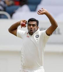 इशांत को पीछे छोड़ देश के लिए 8वें सबसे ज्यादा विकेट लेने वाले गेंदबाज़ बने अश्विन