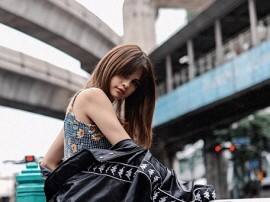 Cute Selena Gomez Pictures अभी भी बचपन की तरह क्यूट ही लगती है ये एक्ट्रेस!