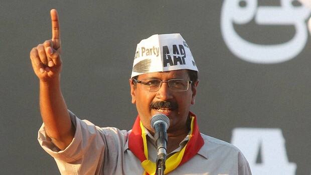 'मैं राजनीति करने या वोट मांगने नहीं बल्कि देश बचाने की भीख मांगने आया हूं' Uttar Pradesh Arvind Kejriwal Decries Demonetisation In Pm Modis Lok Sabha Constituency Varanasi 'मैं राजनीति करने या वोट मांगने नहीं बल्कि देश बचाने की भीख मांगने आया हूं'