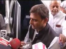 बुलंदशहर : तिलमिलाएं CM, विरोधियों से पूछा- 'कमरे में बैठ क्या पढ़ा रहे हो पीड़िताओं को'