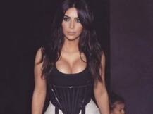 आपके हिसाब से कौन सा फोन लेना चाहिए किम कार्दाशियन का!