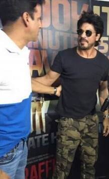 शाहरुख कॉमर्शियल सिनेमा के लिए बने हैं: मनोज