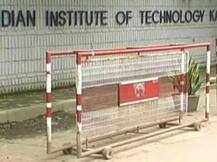 कानपुर IIT छात्र की मौत के केस में आरोपी डॉक्टर को मिली क्लीन चिट