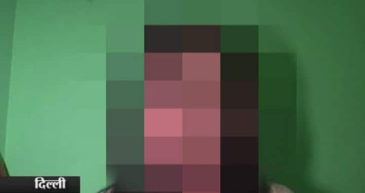 बलात्कार की वारदात को अंजाम देने के बाद वो लोग इसे एक प्रायवेट अस्पताल में छोड़ कर फरार हो गए. इसके बाद ये किसी तरह अपने घर पहुंचीऔर फिर घरवालों को अपनी आपबीती सुनाने के बाद इसने पुलिस में मामला दर्ज करवा दिया. पीड़िता की खौफनाक कहानी के खुलासे के बाद पुलिस ने वारदात के मास्टरमाइंड हरप्रीत को गिरफ्तार कर लिया और बाकी के दो की सरगर्मी से तलाश की जा रही है.