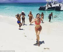 छुट्टियां मना रही काइली ने फ्लॉन्ट किया टैटू