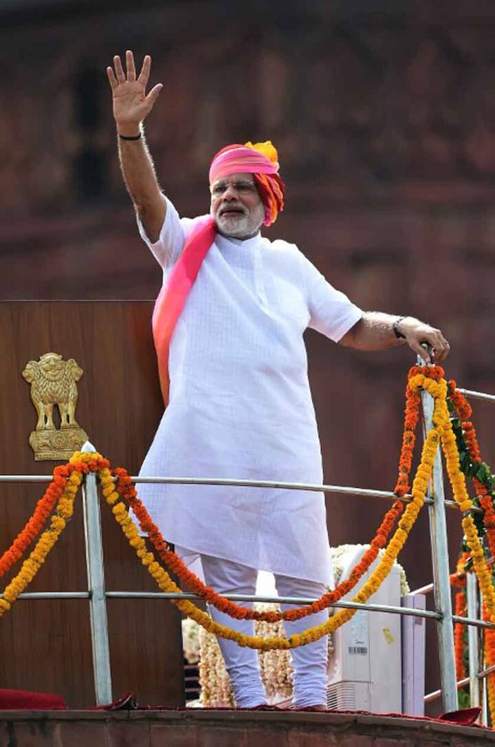  गरीब बीमार हो तो साल में एक लाख तक का खर्च उठाएगी सरकार.