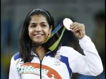 साक्षी को कैसा दूल्हा चाहिए ? उनकी मां ने किया खुलासा