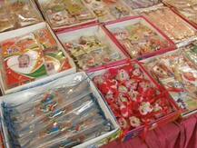 देखें- इलाहाबाद के बाजार में राखी के रंग