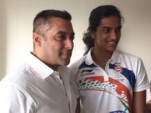 सिंधु को सिल्वर मिलने पर सलमान, रजनीकांत, अमिताभ समेत बॉलीवुड सितारों ने दी बधाई!