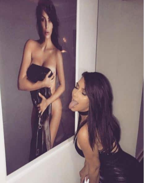 Kim Kardashiankim हमेशा अपने बोल्ड अवतार को लेकर सुर्खियों में बनी रहती हैं.