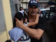 IN PICS: कैमरे से बेटी नितारा को बचाते नज़र आएं पापा अक्षय!