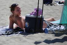 ‘गो टॉपलेस डे’ पर महिलाएं हुईं टॉपलेस